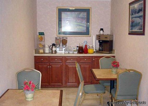 Quality Inn Томсон Экстерьер фото